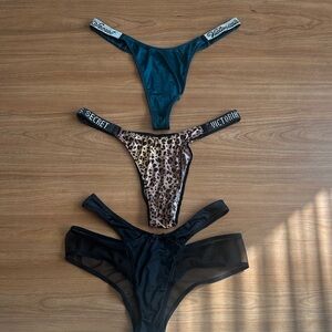 Victoria's Secret panty bundle M